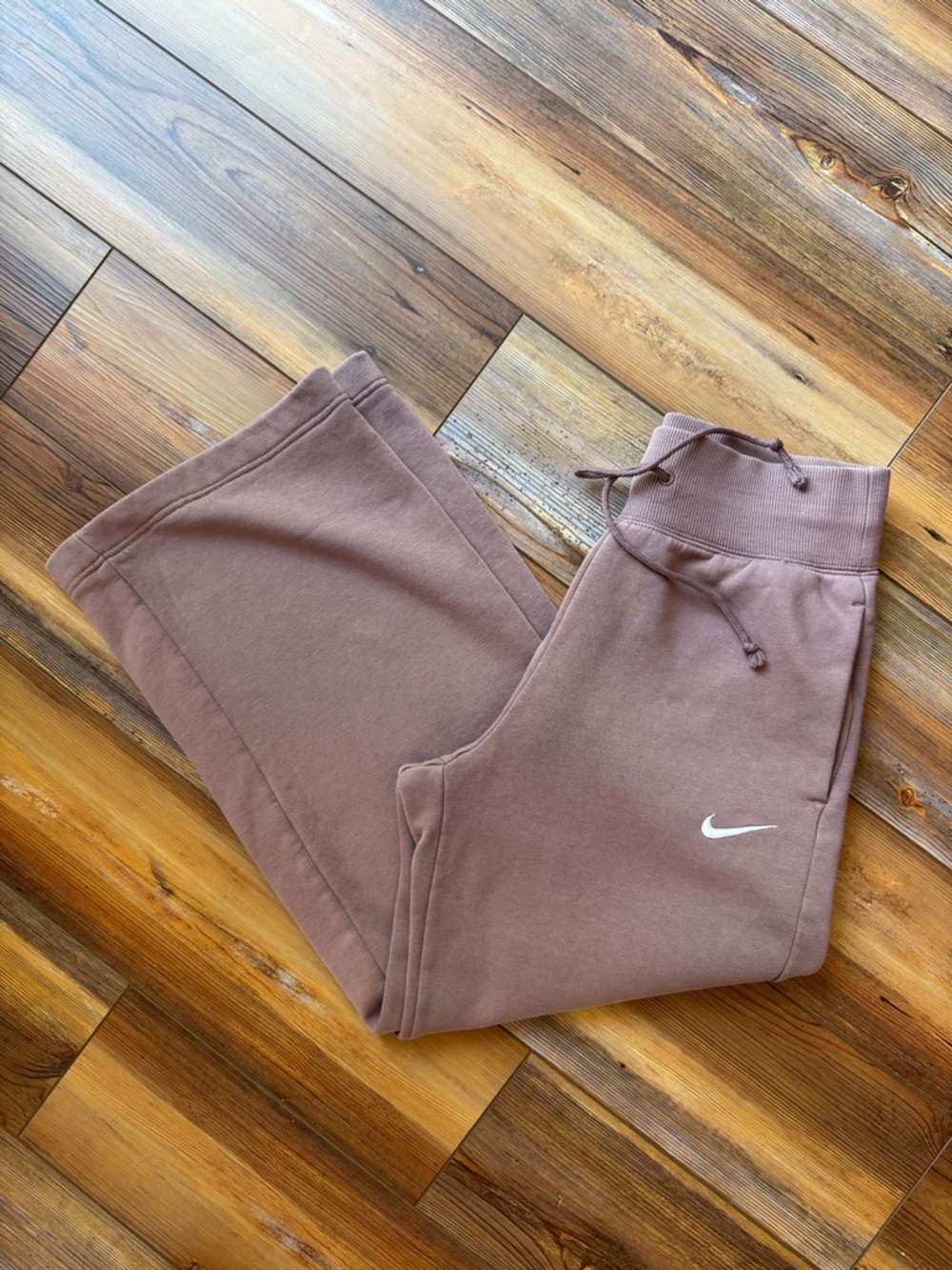 Nike Wide Leg Drawstring Sweatpants Pockets Mauve Size Small - Picture 4 of 4